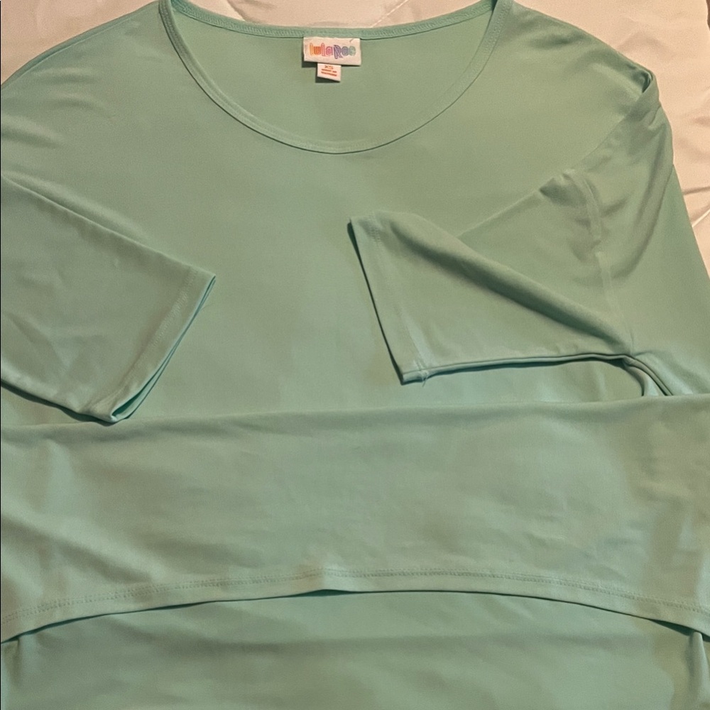 LulaRoe Seafoam Green Short Sleeve Top